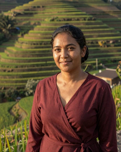 Fernanda, a genuine Timorese single from Maliana seeking meaningful connection on Skobbler