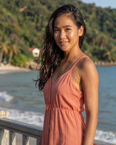 Kannika, a confident Thai woman from Phuket ready for a meaningful connection on Skobbler