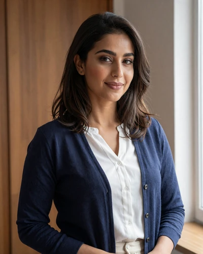 Noor, an elegant Yemeni woman from Taiz ready for a meaningful relationship on Skobbler