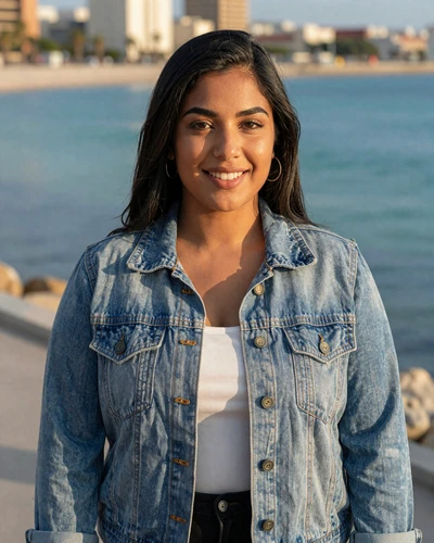 Dalia, a warm Jordanian woman from Aqaba seeking meaningful connection on Skobbler
